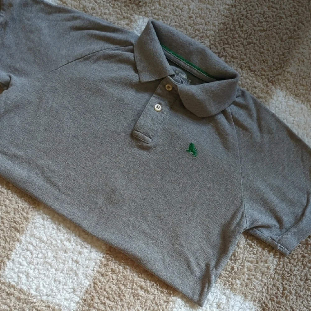 Old Navy comfortable gray